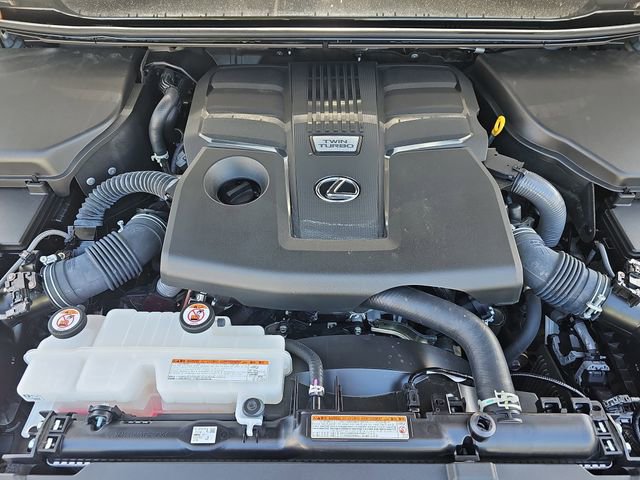 Used 2025 Lexus GX 550 w/ Accessory Package (2T) AWD/4WD image 34