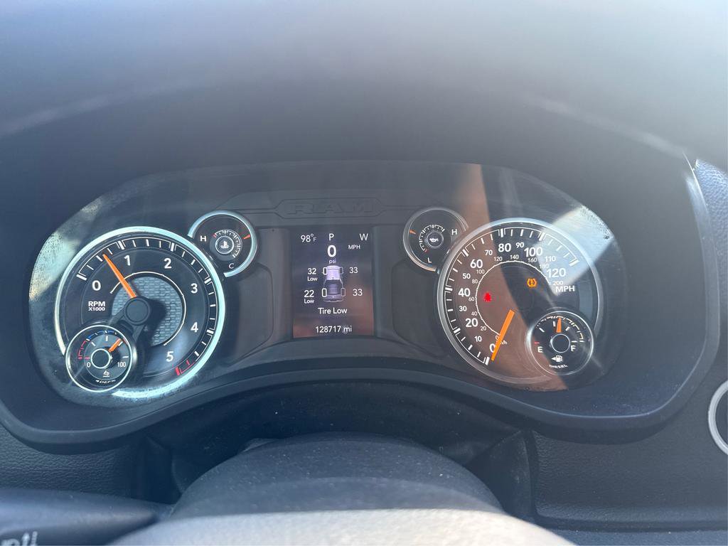 Used 2022 RAM 1500 Big Horn image 25