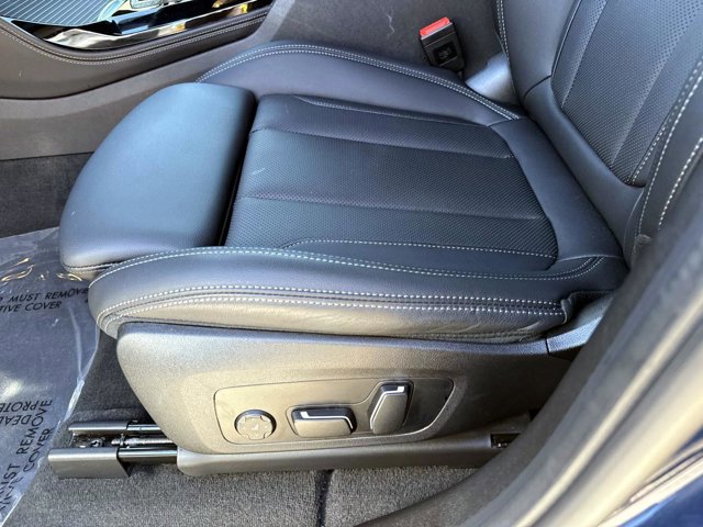 Used 2025 BMW X4 xDrive30i image 20