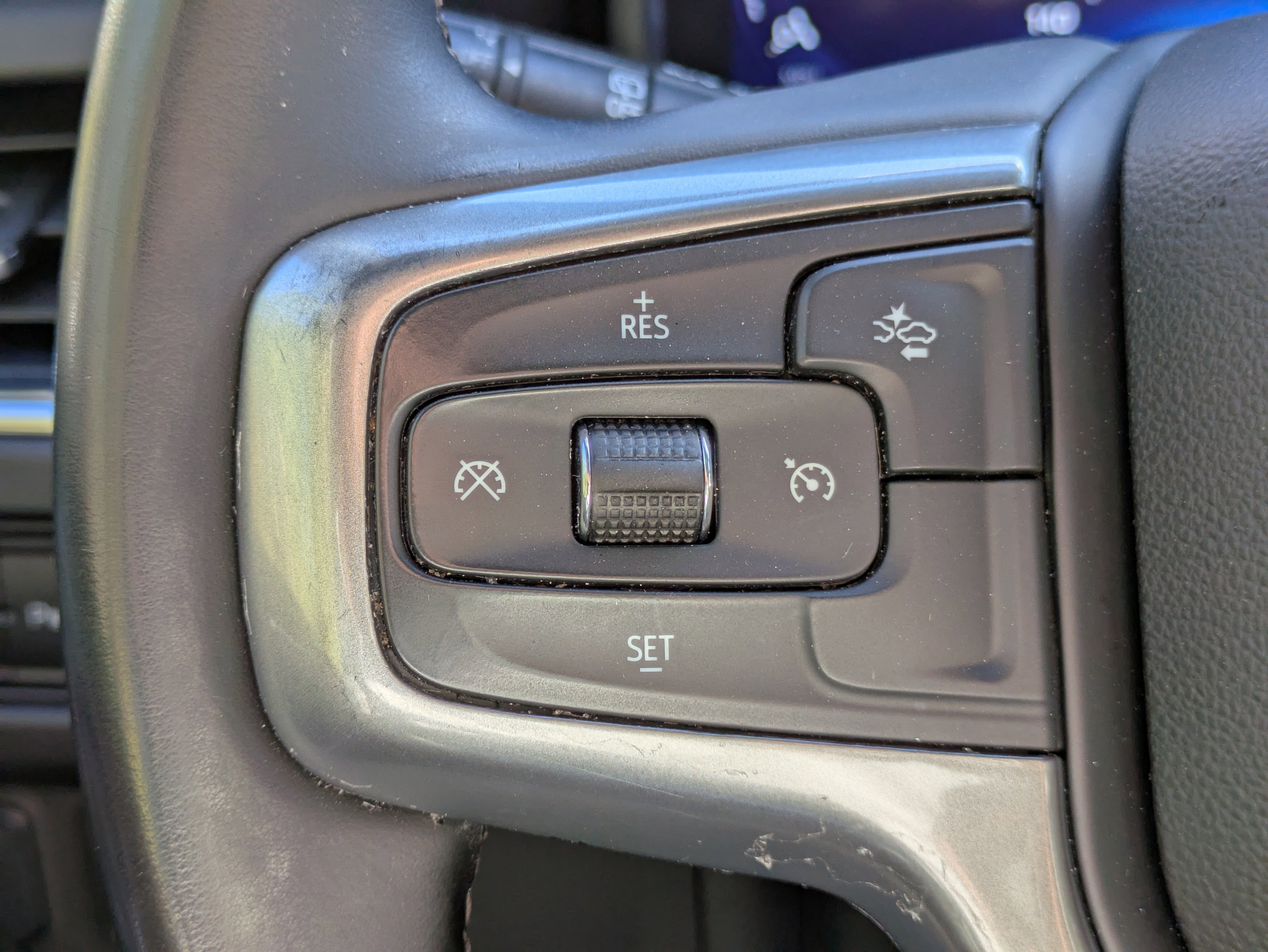 Used 2023 Chevrolet Tahoe LT image 18