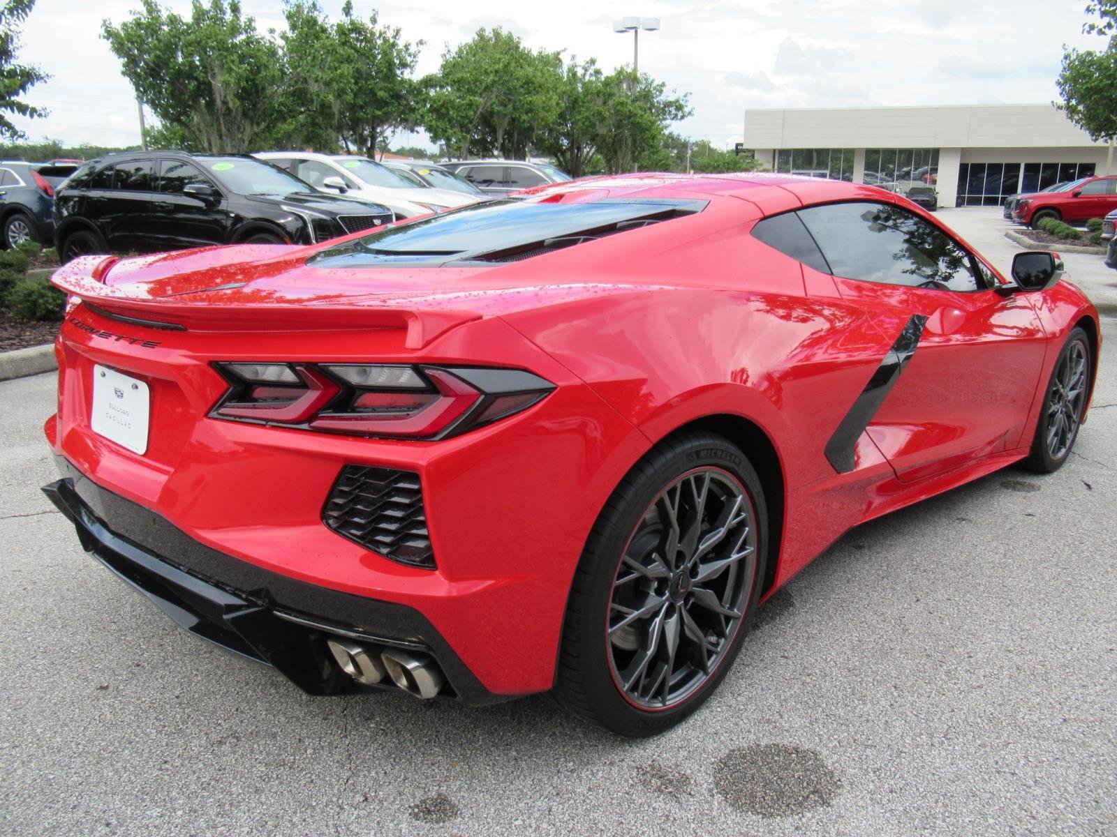Used 2024 Chevrolet Corvette Stingray Preferred Cpe w/ Z51 Performance Package RWD image 8