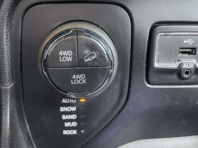 Used 2017 Jeep Renegade Trailhawk image 29