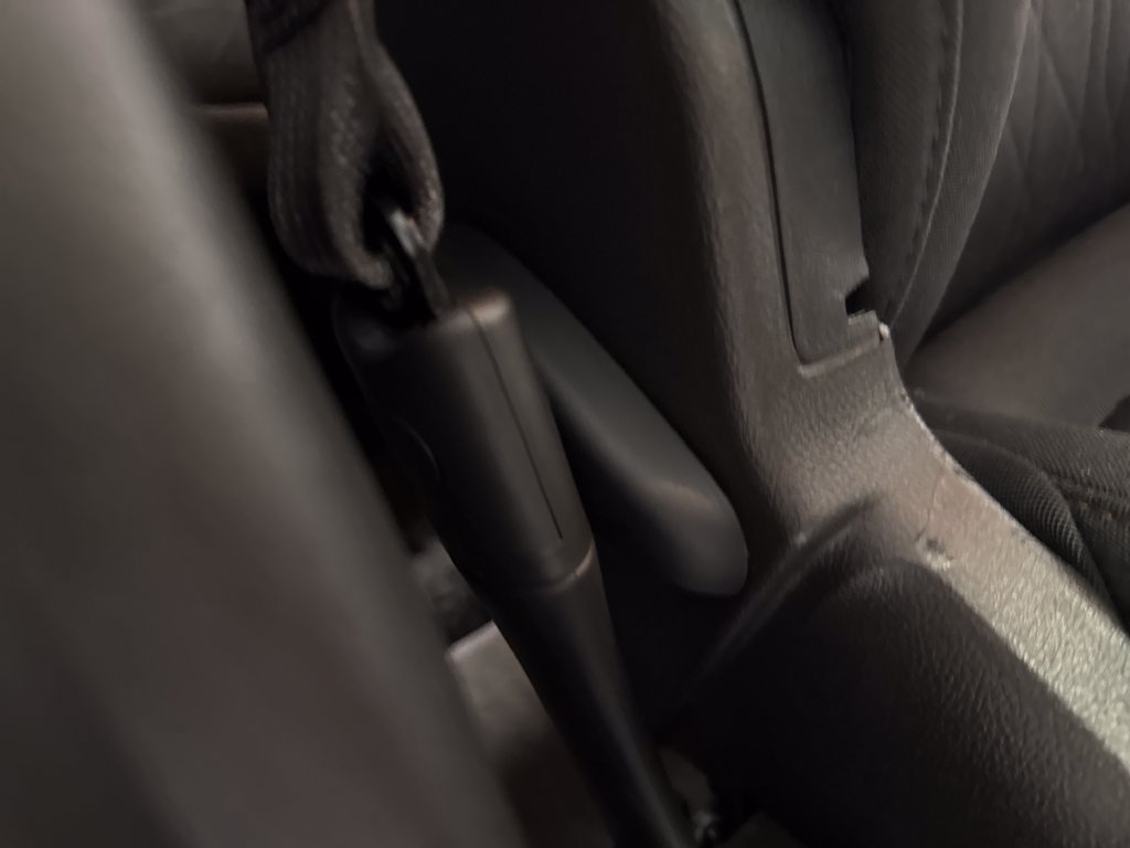 Used 2020 Chevrolet Trax LT FWD image 30