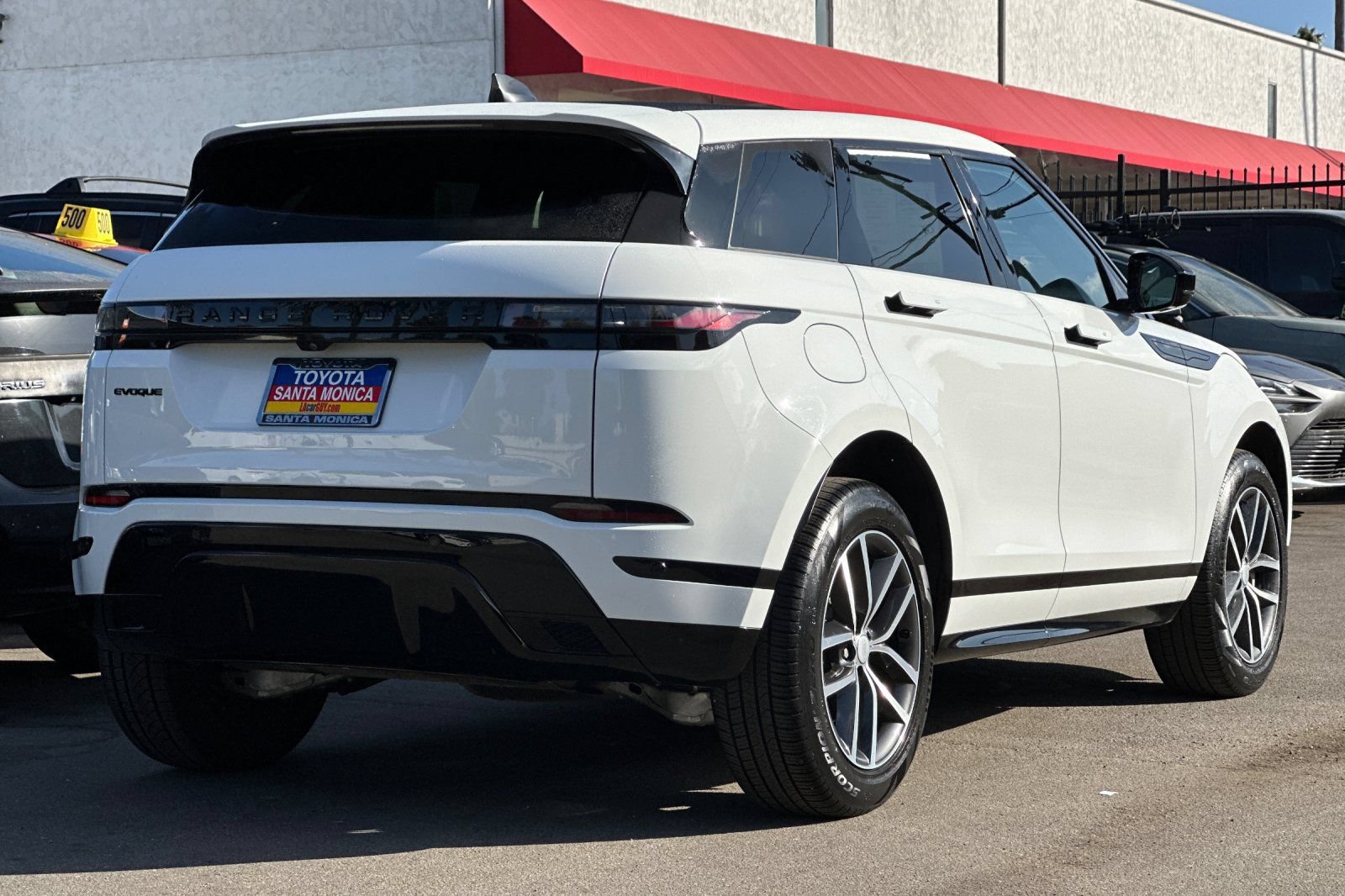 Used 2024 Land Rover Range Rover Evoque Dynamic SE AWD/4WD image 4