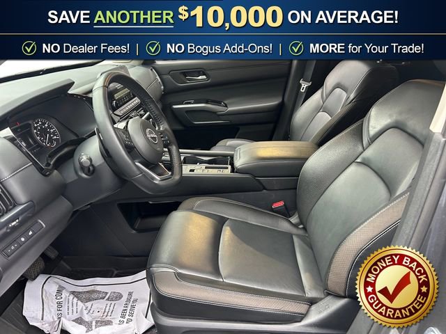 Used 2024 Nissan Pathfinder SL w/ SL Premium Package image 14