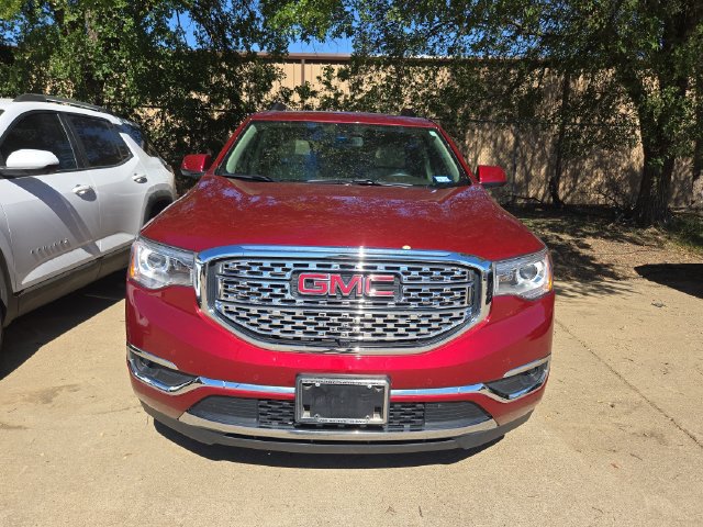 Used 2019 GMC Acadia Denali w/ Technology Package FWD image 2