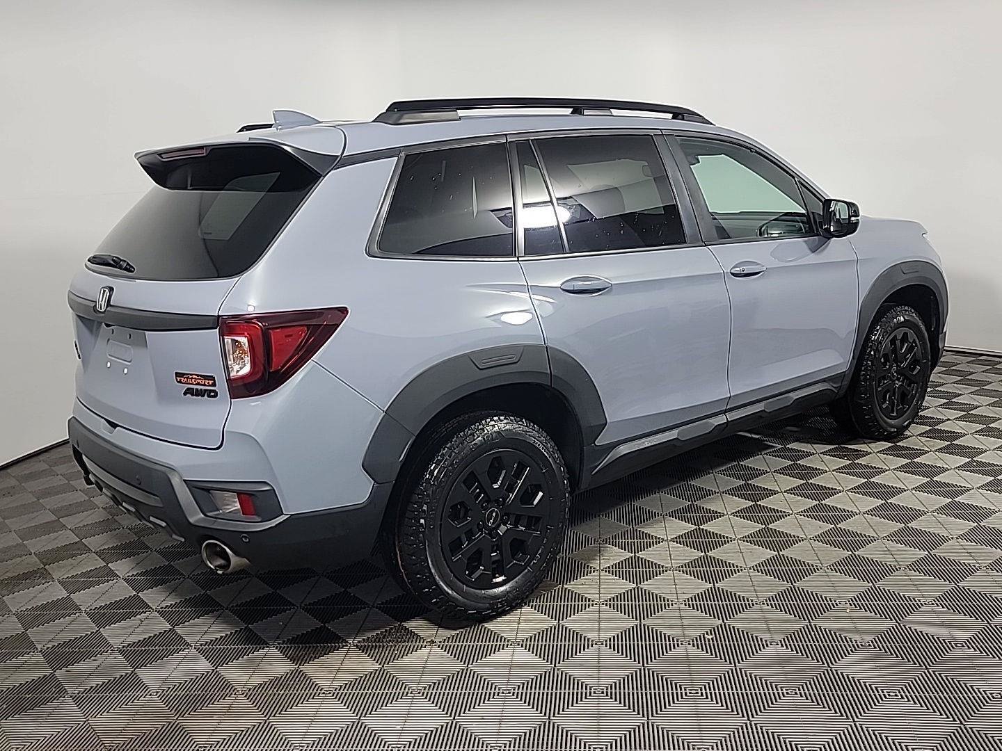 Certified 2023 Honda Passport TrailSport image 4