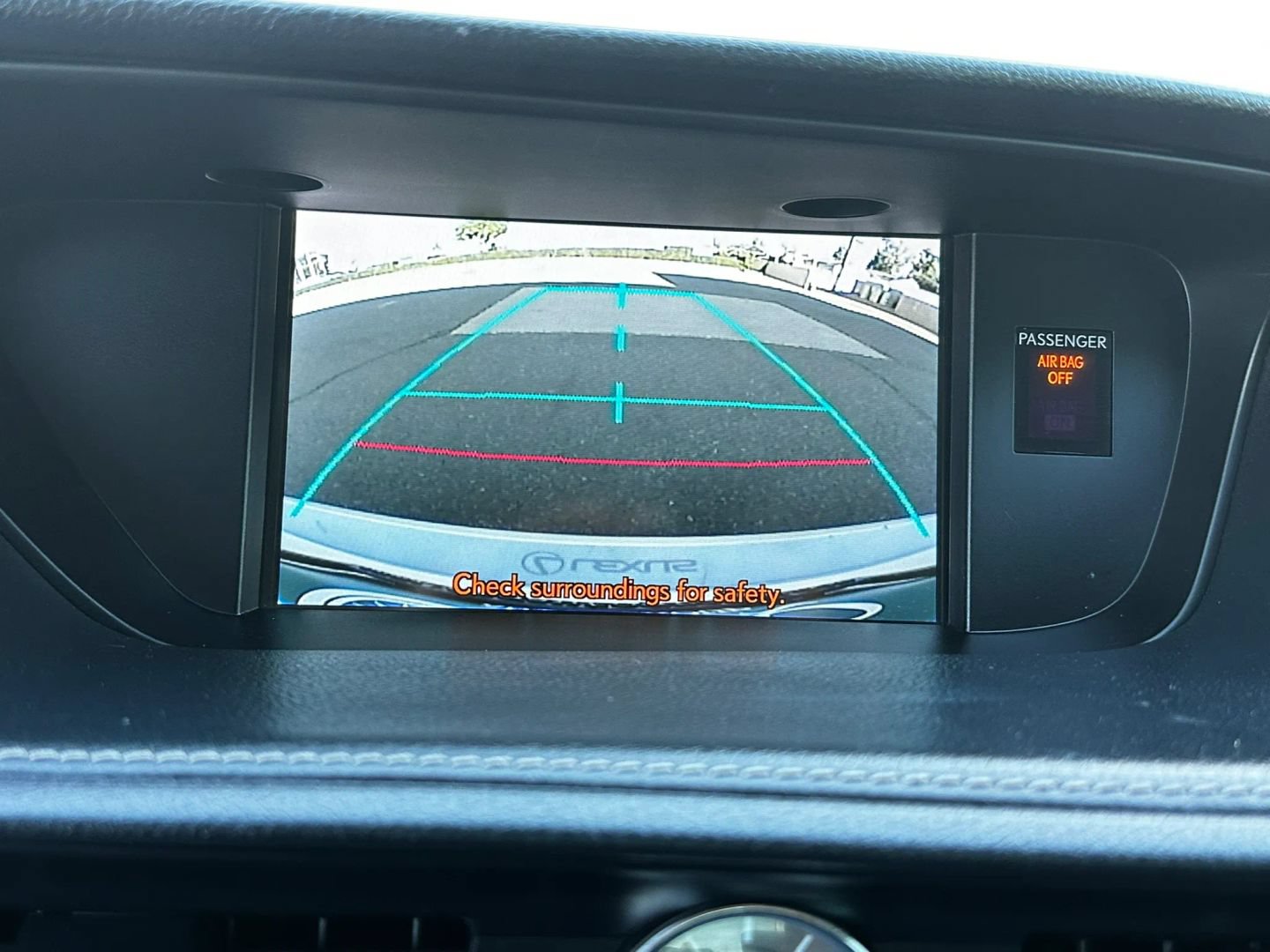 Used 2013 Lexus ES 300h w/ Luxury Pkg FWD image 29