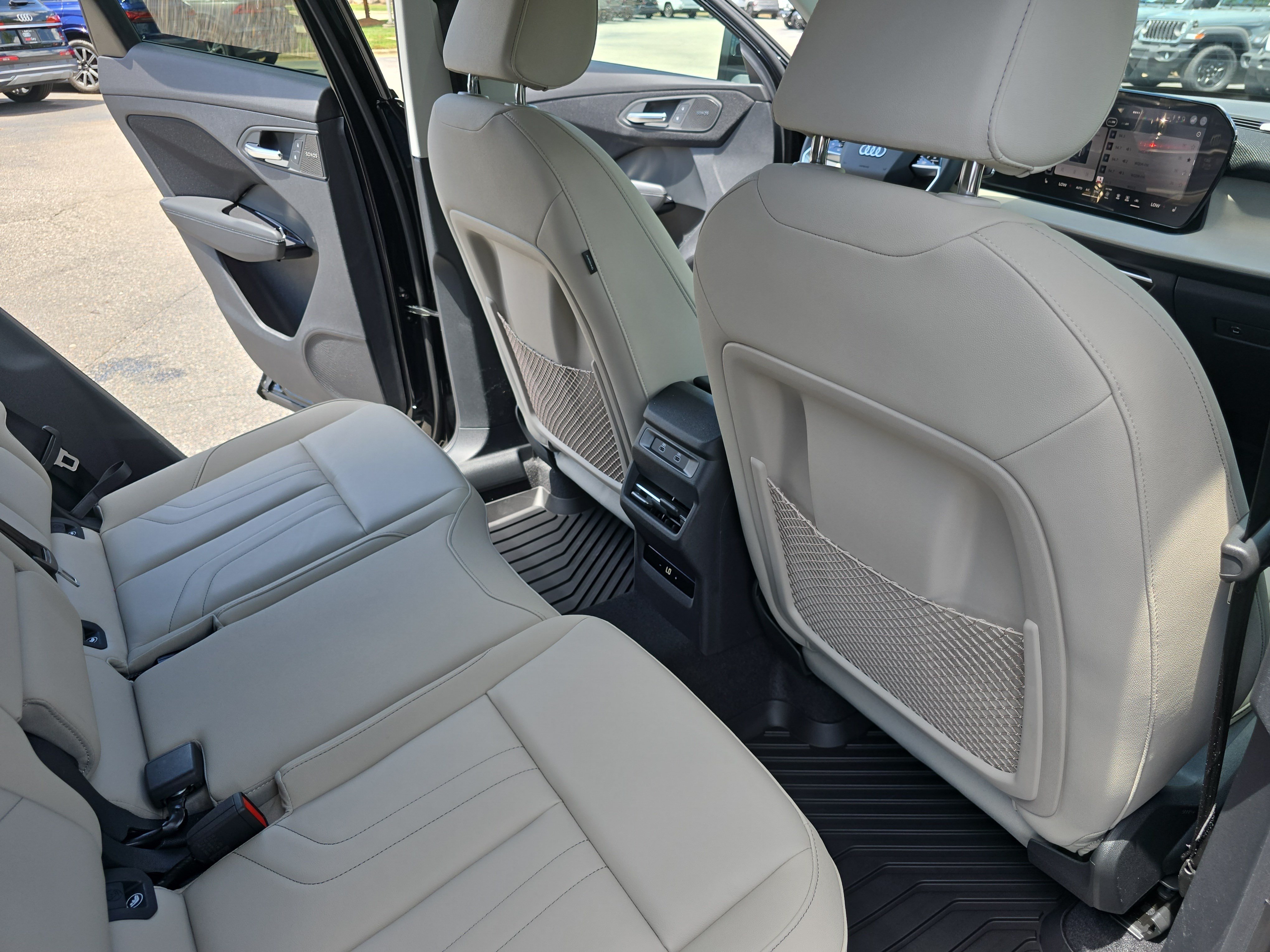 New 2026 Audi Q3 quattro 2.0T AWD/4WD image 11