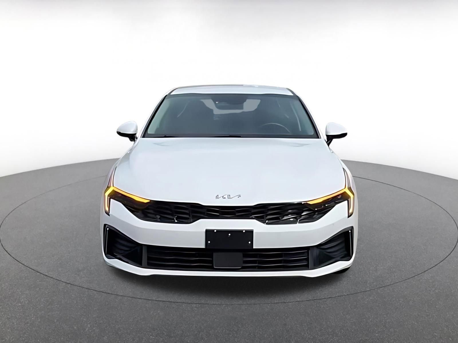 Used 2025 Kia K5 LXS image 4