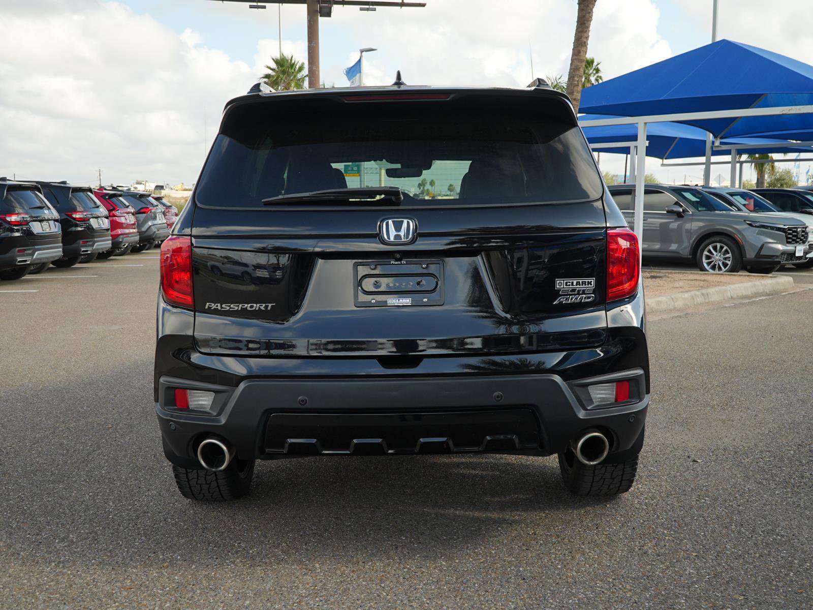 Used 2022 Honda Passport Elite image 6