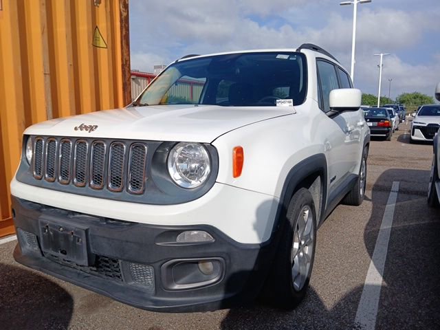 Used 2017 Jeep Renegade Latitude FWD image 4