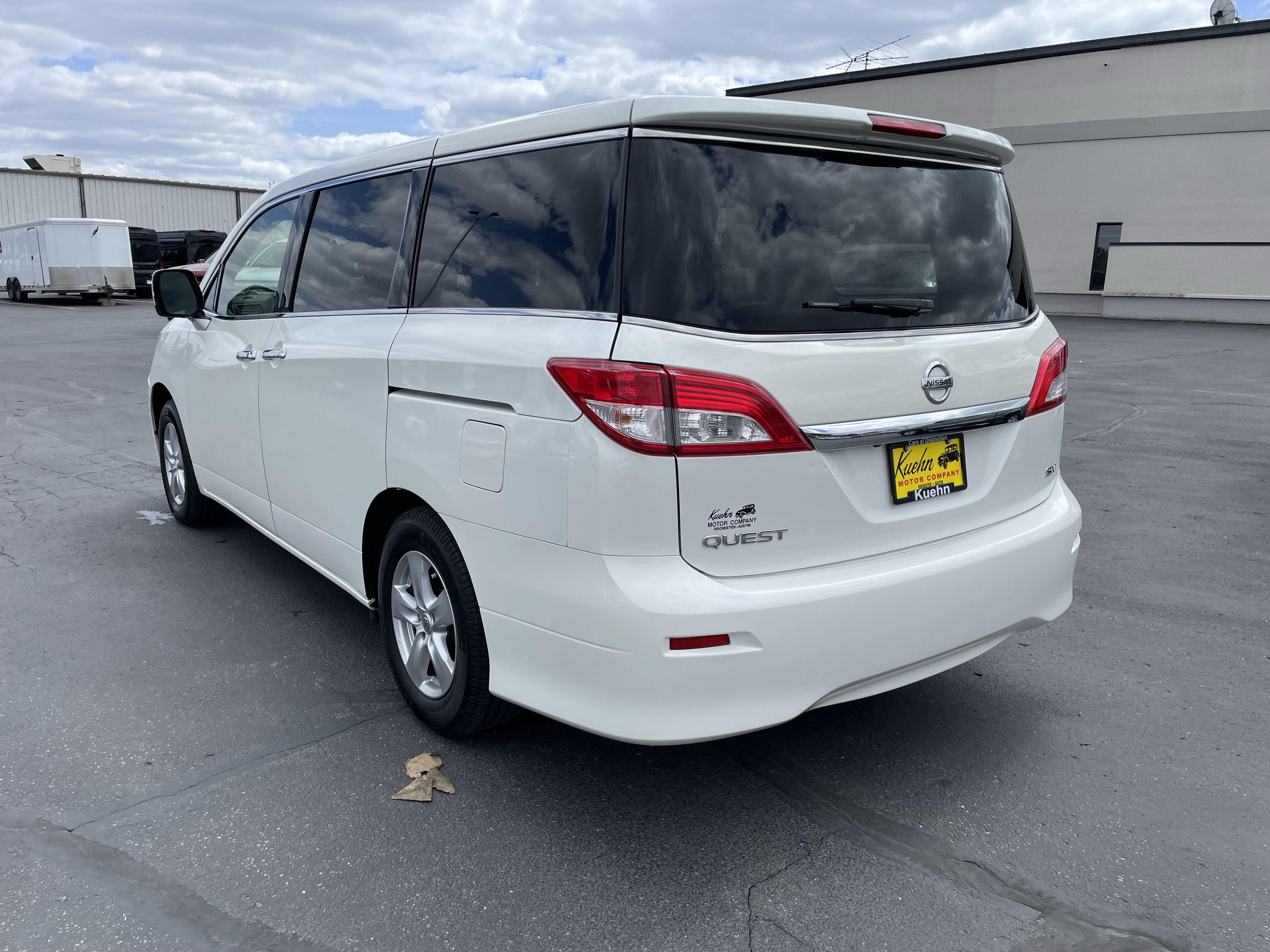 Used 2013 Nissan Quest SV FWD image 5