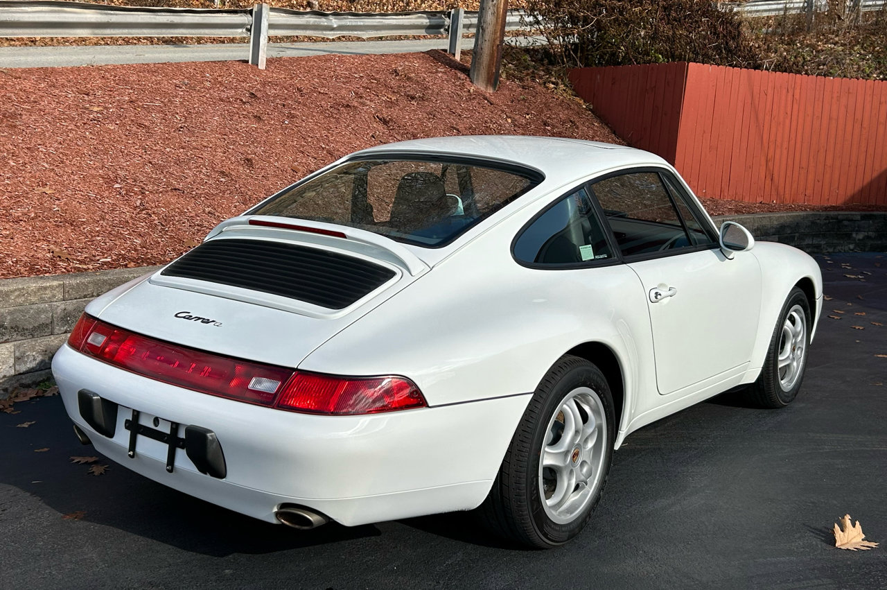 Used 1995 Porsche 911 Carrera image 5