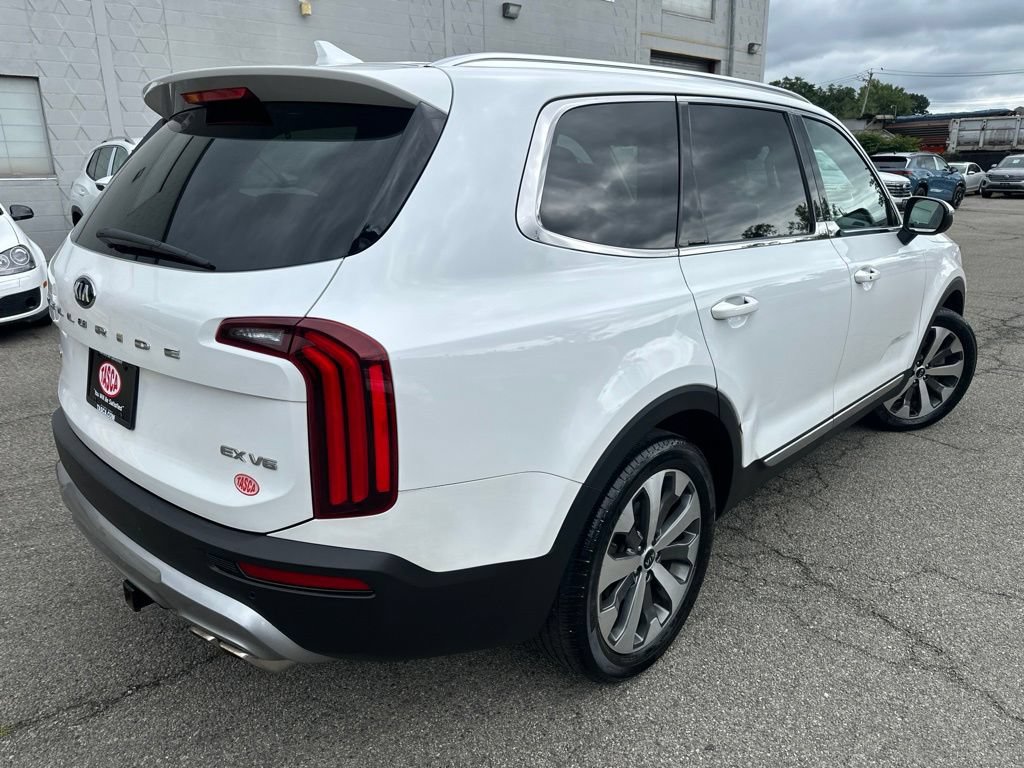 Used 2020 Kia Telluride EX w/ EX Premium Package AWD/4WD image 6