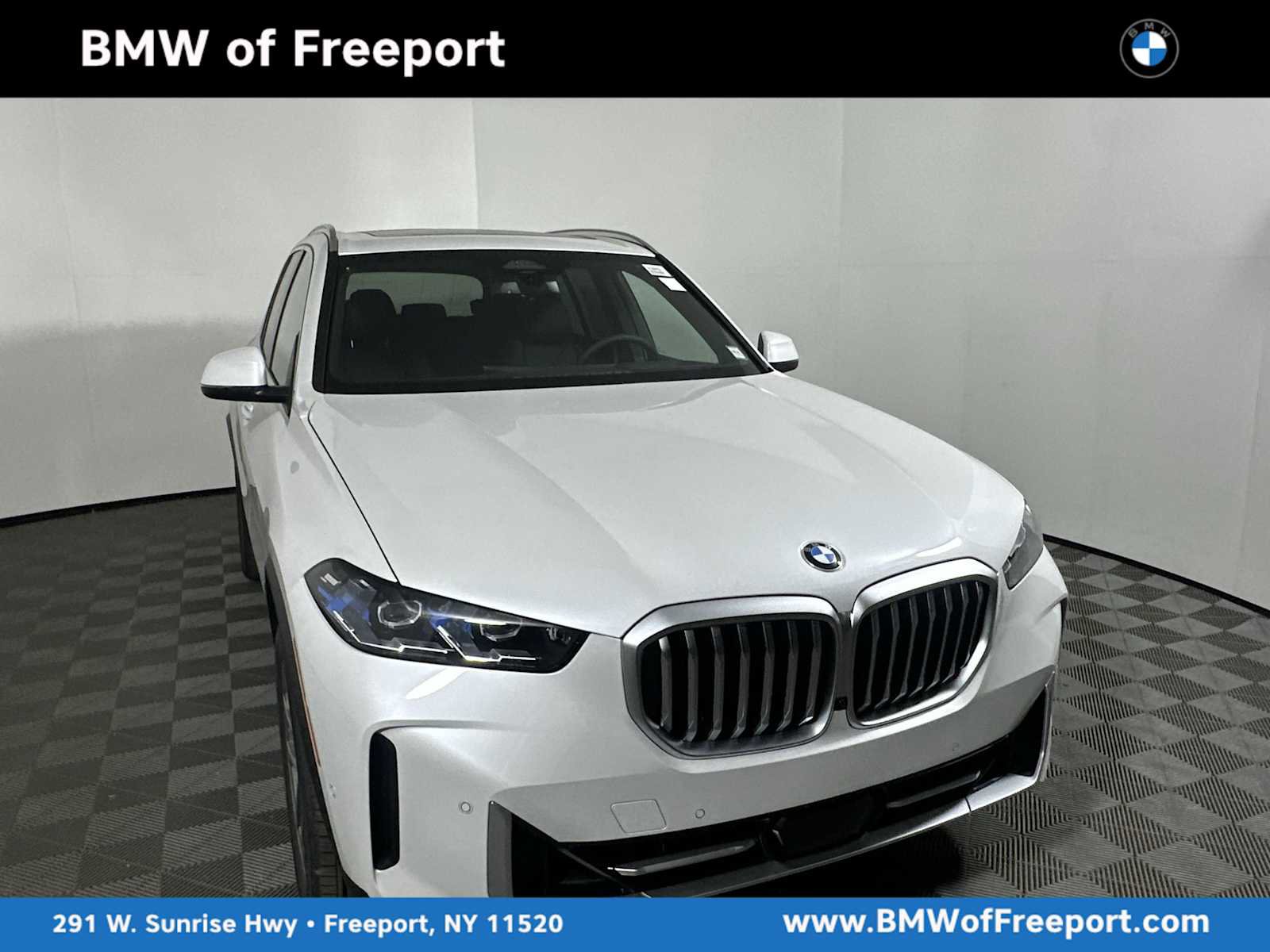 New 2026 BMW X5 xDrive40i w/ Premium Package
