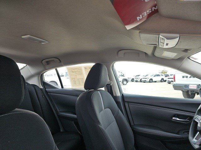 Used 2024 Nissan Sentra SV image 13