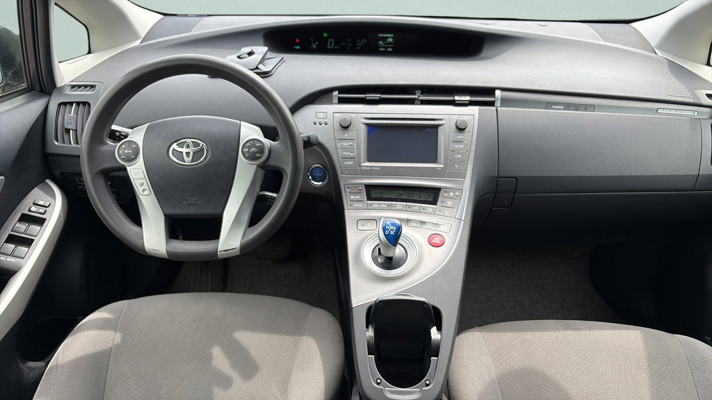 Used 2015 Toyota Prius Prime Plug-In Hybrid FWD image 11