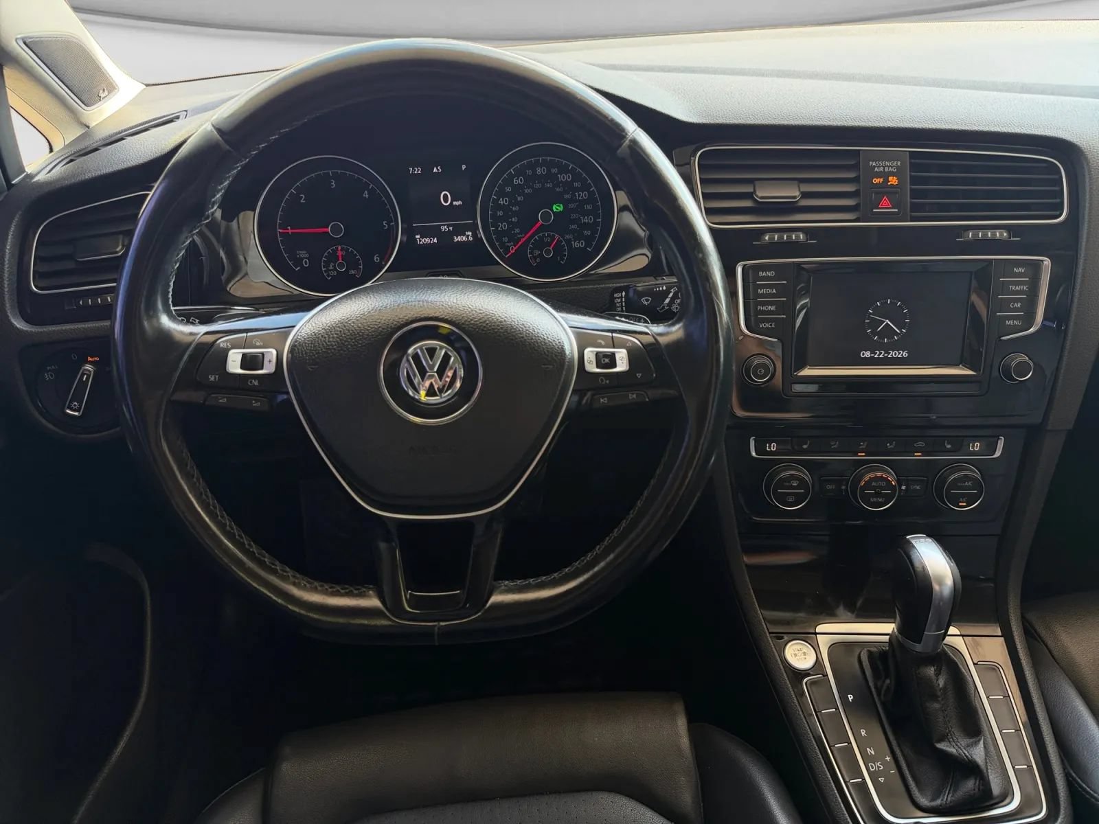 Used 2015 Volkswagen Golf TDI SEL FWD image 27