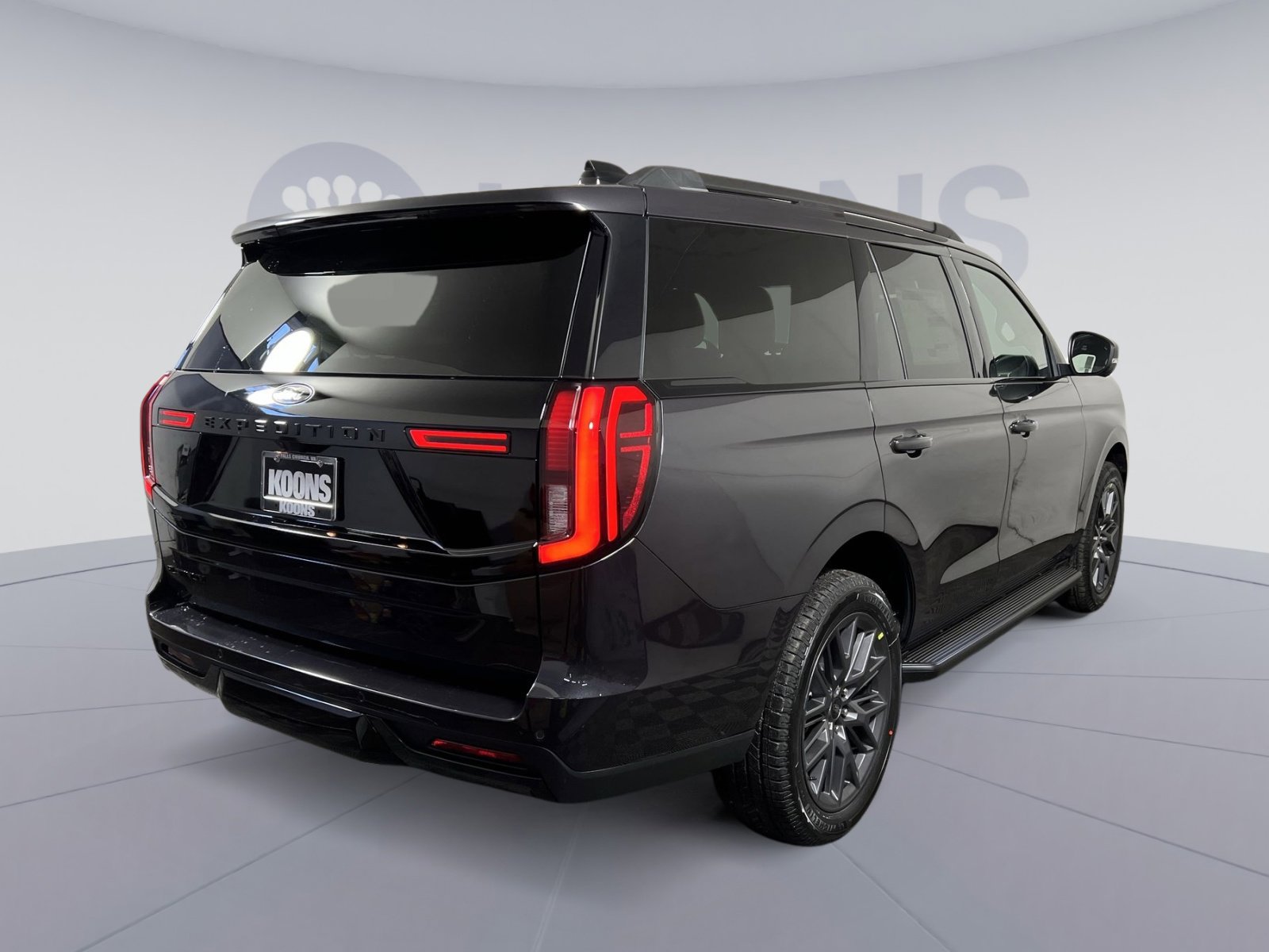 New 2026 Ford Expedition Platinum image 7