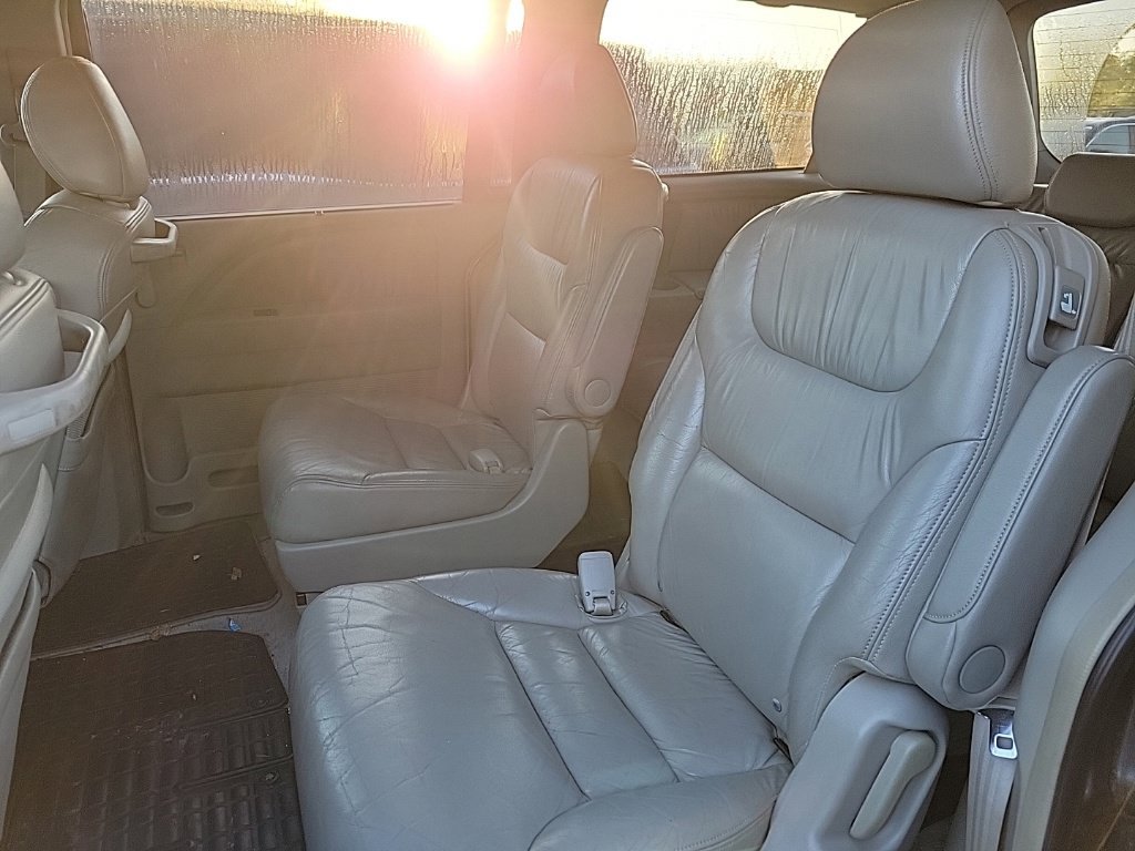 Used 2005 Honda Odyssey EX-L image 14