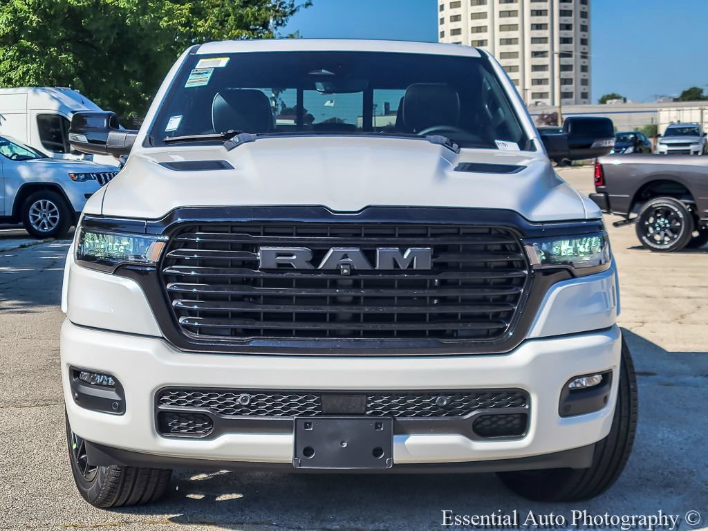 New 2027 RAM 1500 Laramie AWD/4WD image 5