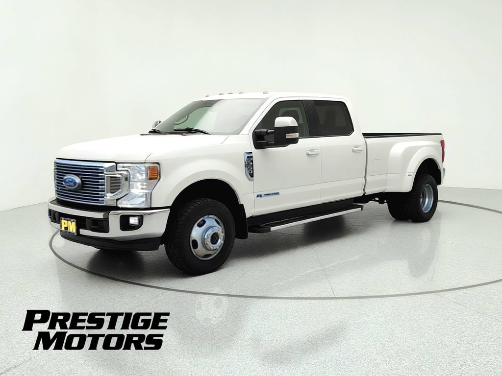 Used 2020 Ford F350 XLT w/ XLT Premium Package AWD/4WD image 3