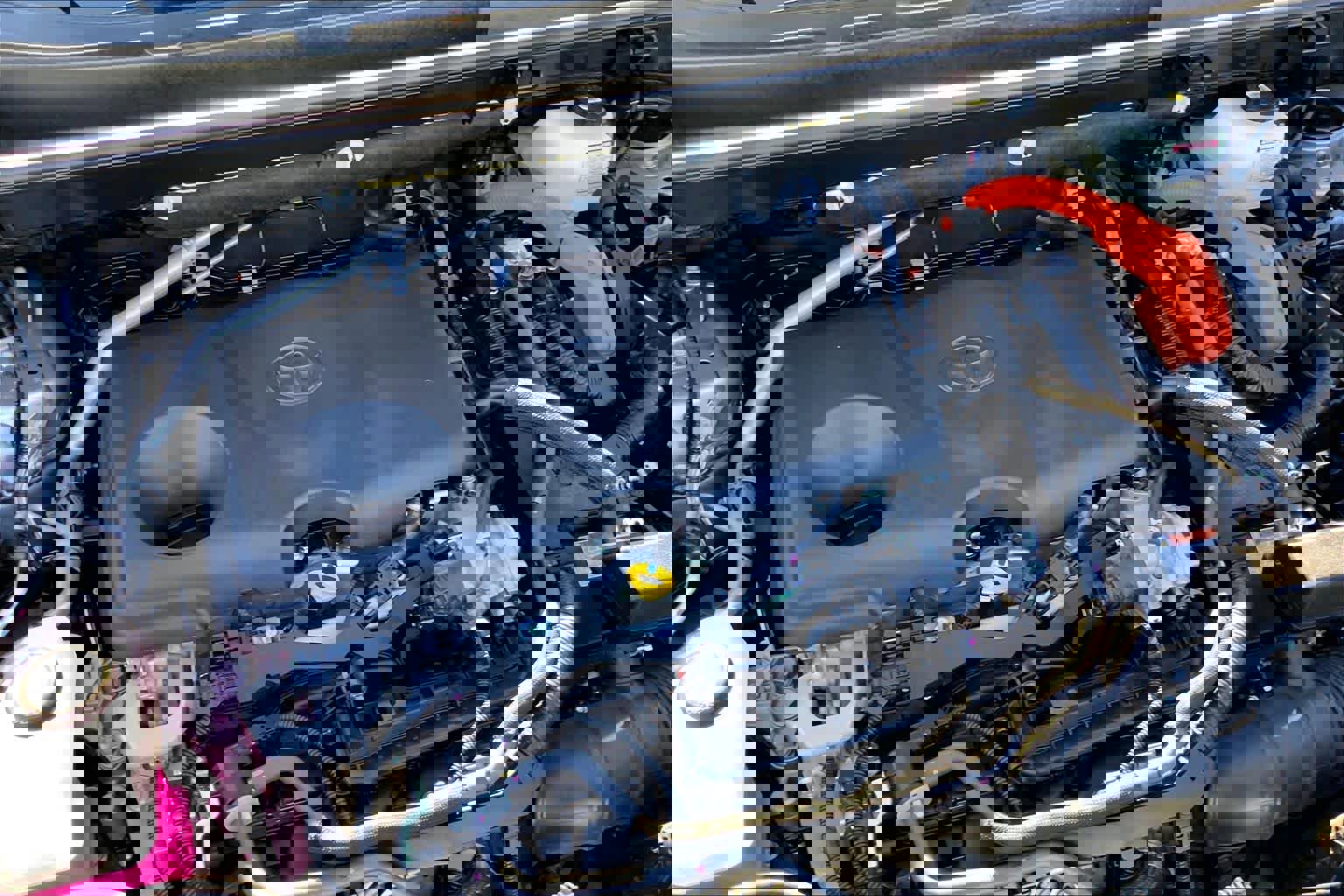 Used 2025 Toyota RAV4 XSE image 30