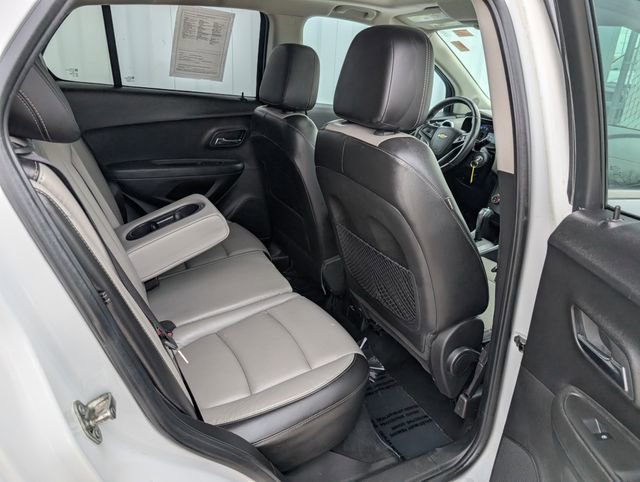 Used 2015 Chevrolet Trax LTZ image 32