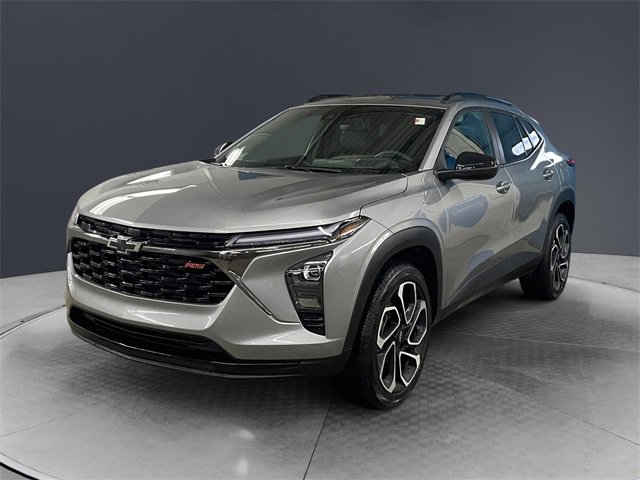 Used 2025 Chevrolet Trax RS w/ Sunroof Package image 7