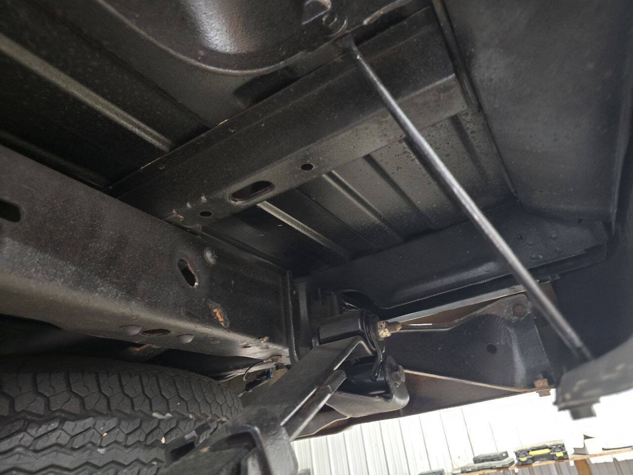 Used 1990 Chevrolet Silverado 1500 2WD Regular Cab image 56