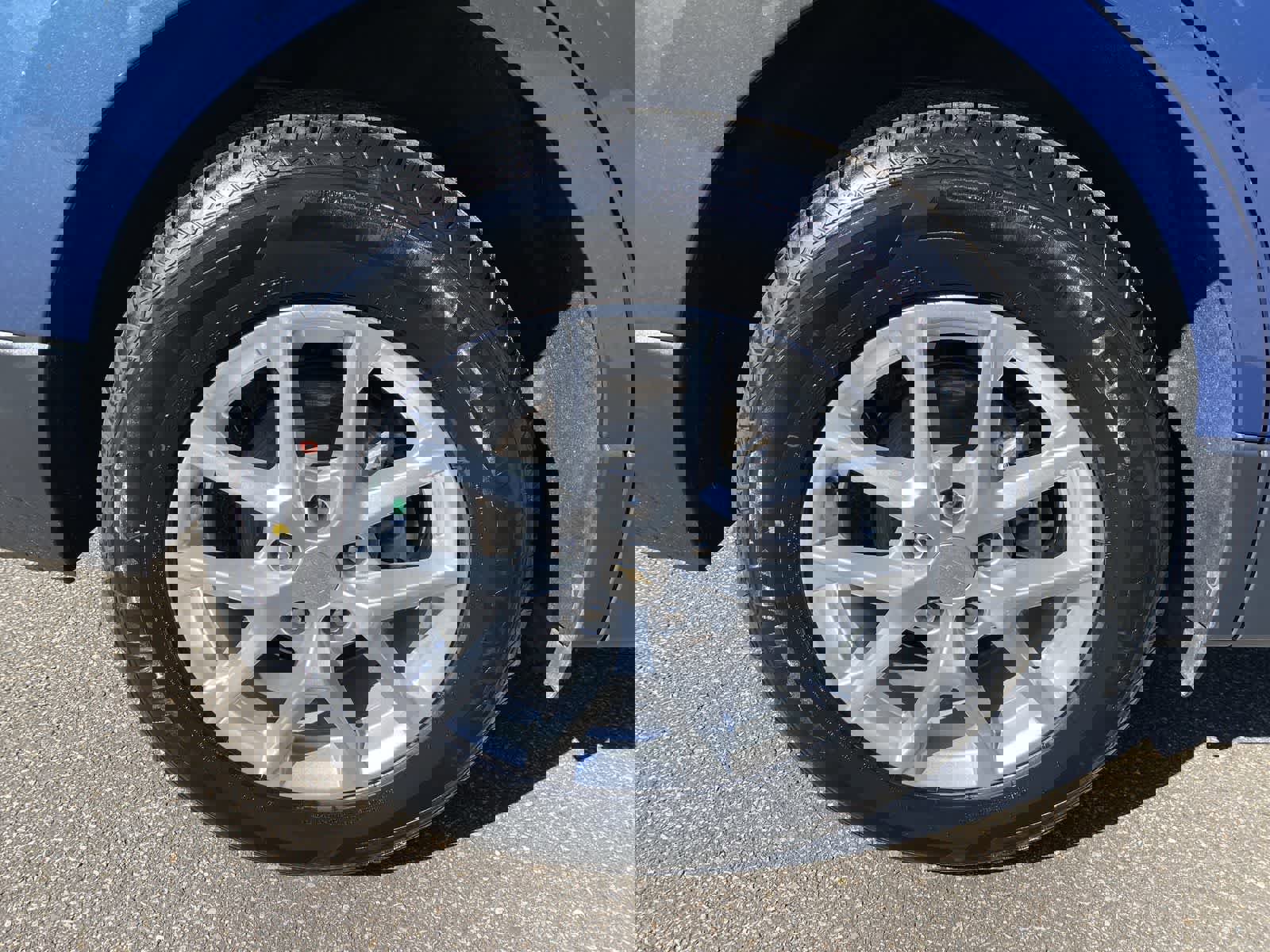 Used 2024 Chevrolet Equinox LT image 18