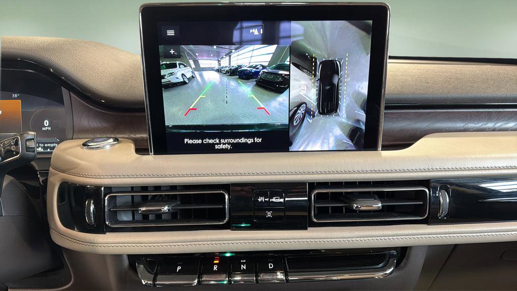 Used 2022 Lincoln Aviator Reserve w/ Equipment Group 201A image 30