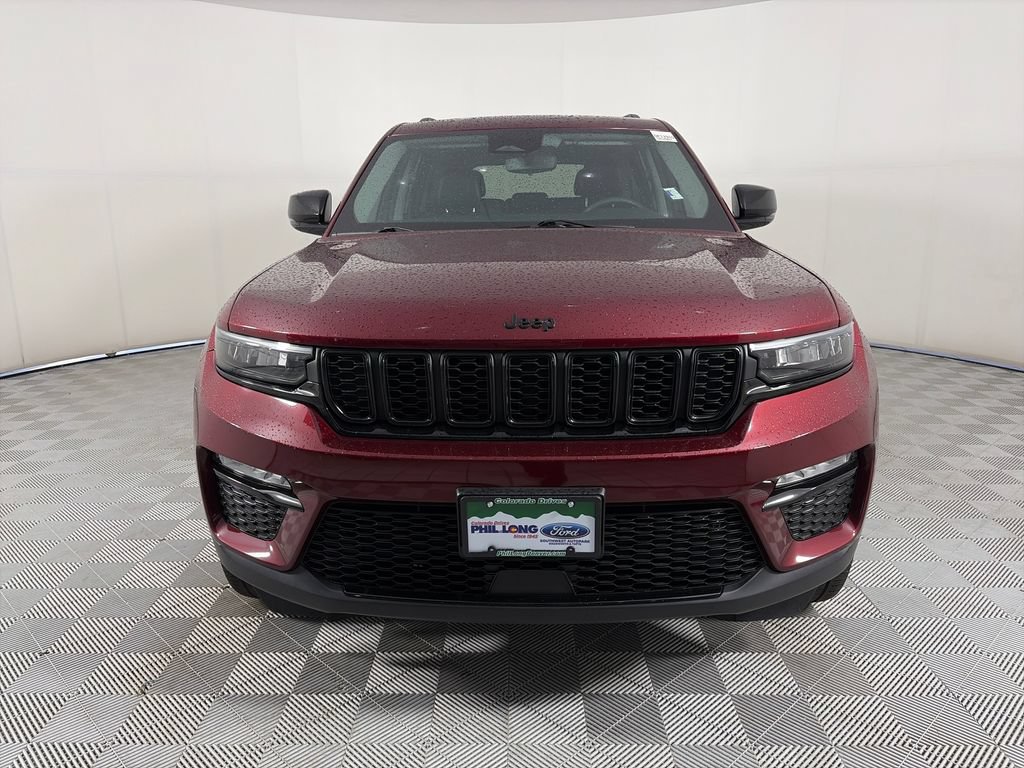 Used 2023 Jeep Grand Cherokee Limited w/ Black Appearance Package AWD/4WD video 2