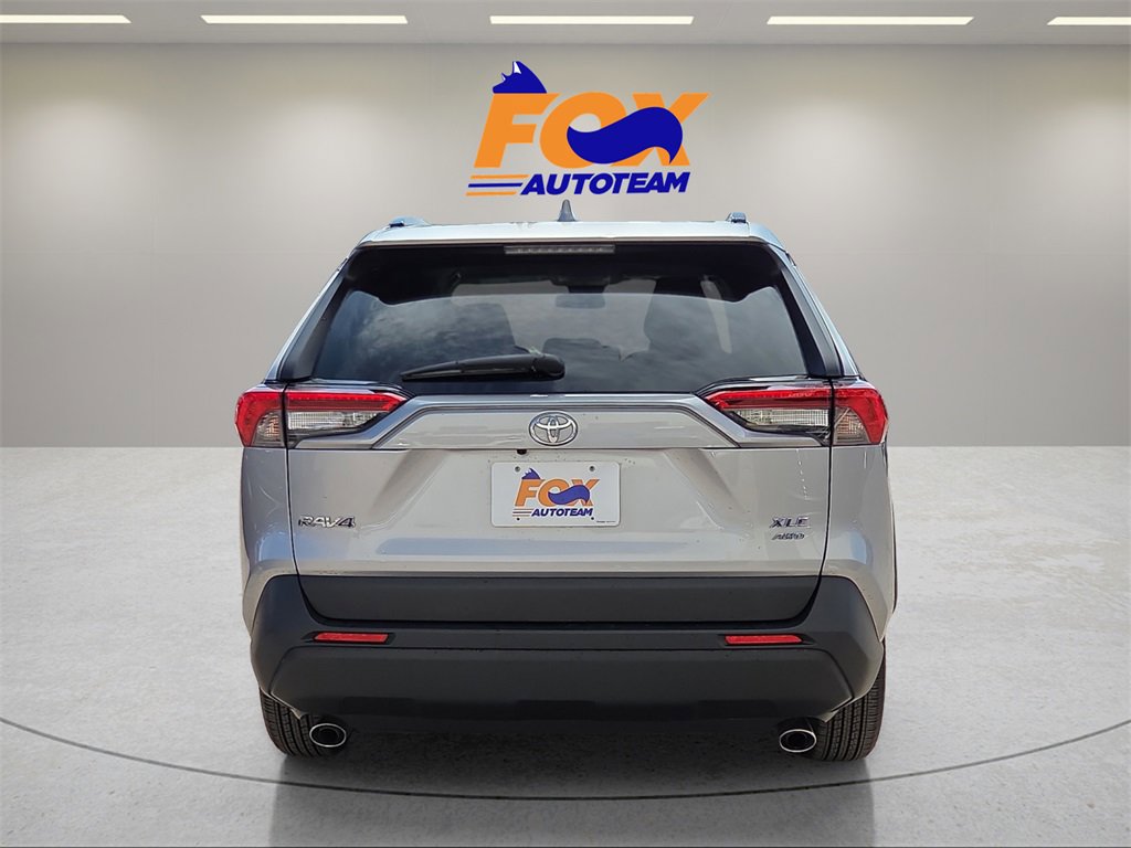 Certified 2020 Toyota RAV4 XLE image 4