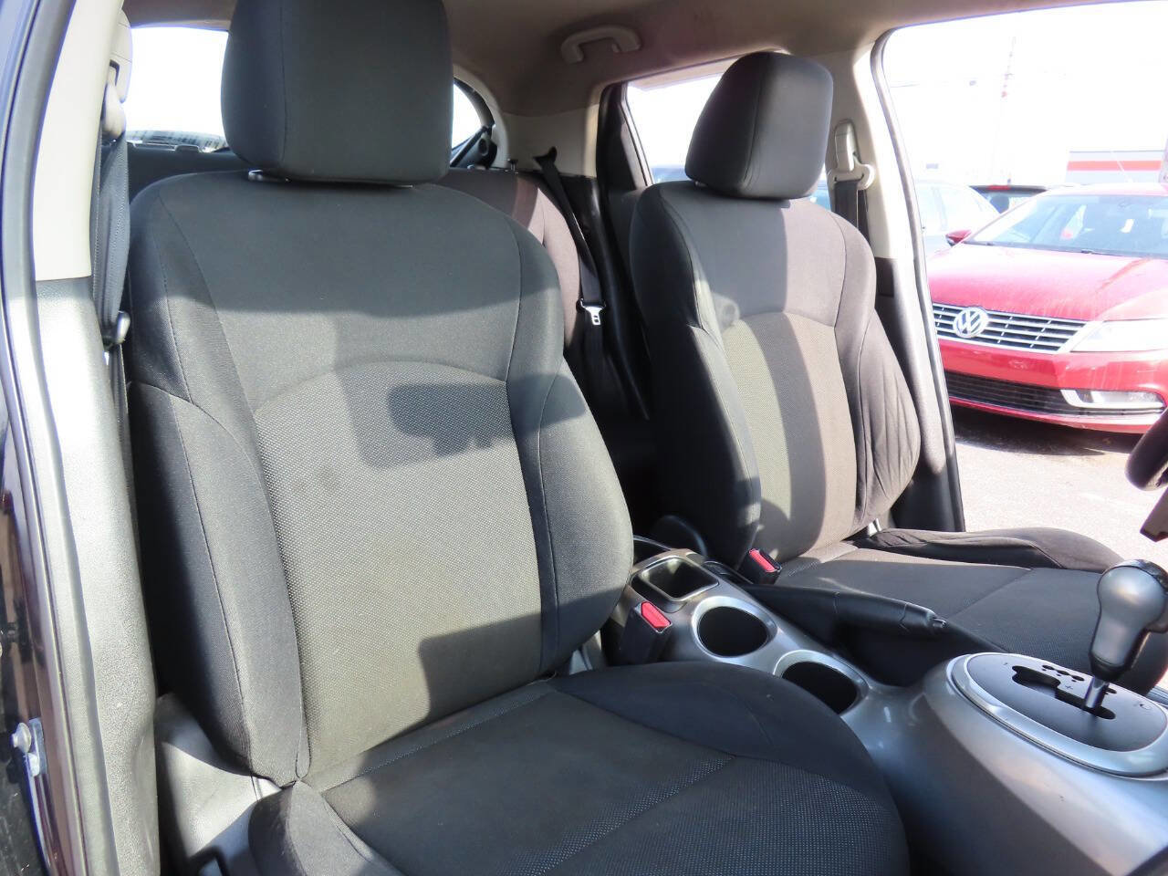 Used 2013 Nissan Juke S AWD/4WD image 40