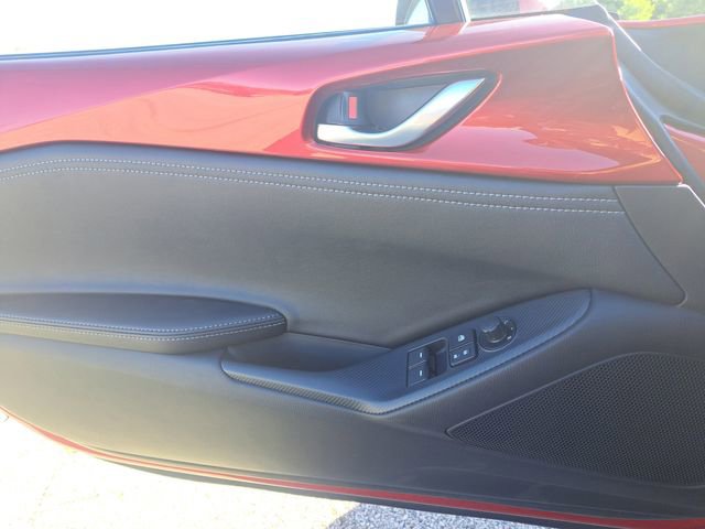 New 2025 MAZDA MX-5 Miata Grand Touring w/ Appearance Package image 16