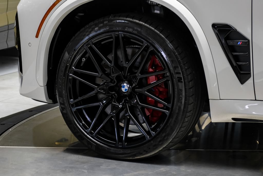 Used 2024 BMW X5 M Competition w/ Executive Package AWD/4WD image 60