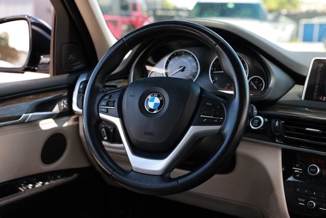 Used 2015 BMW X5 xDrive35d AWD/4WD image 34