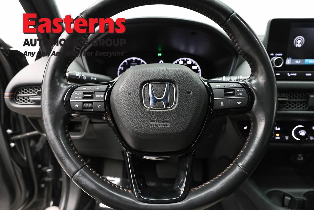 Used 2023 Honda HR-V Sport image 10