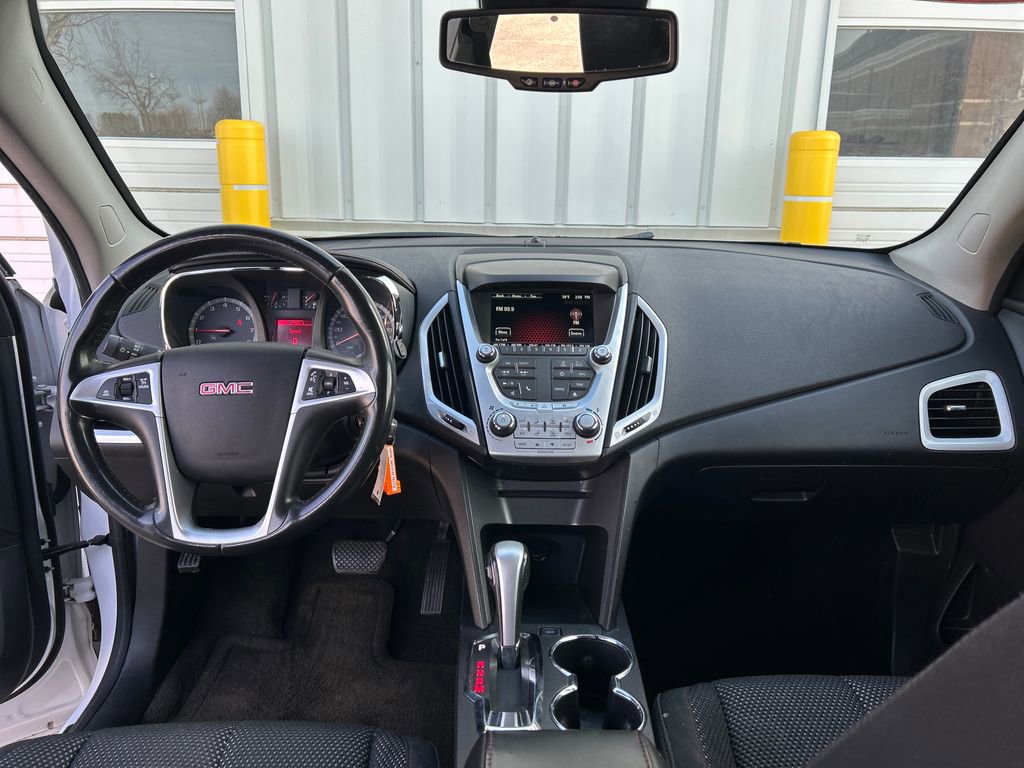 Used 2014 GMC Terrain SLE image 24