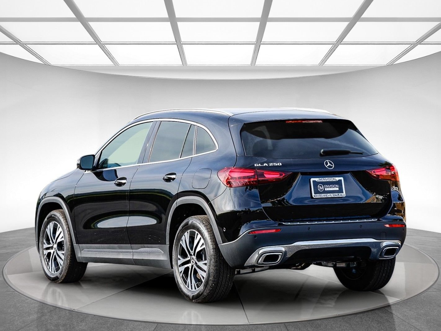 Used 2025 Mercedes-Benz GLA 250 image 2