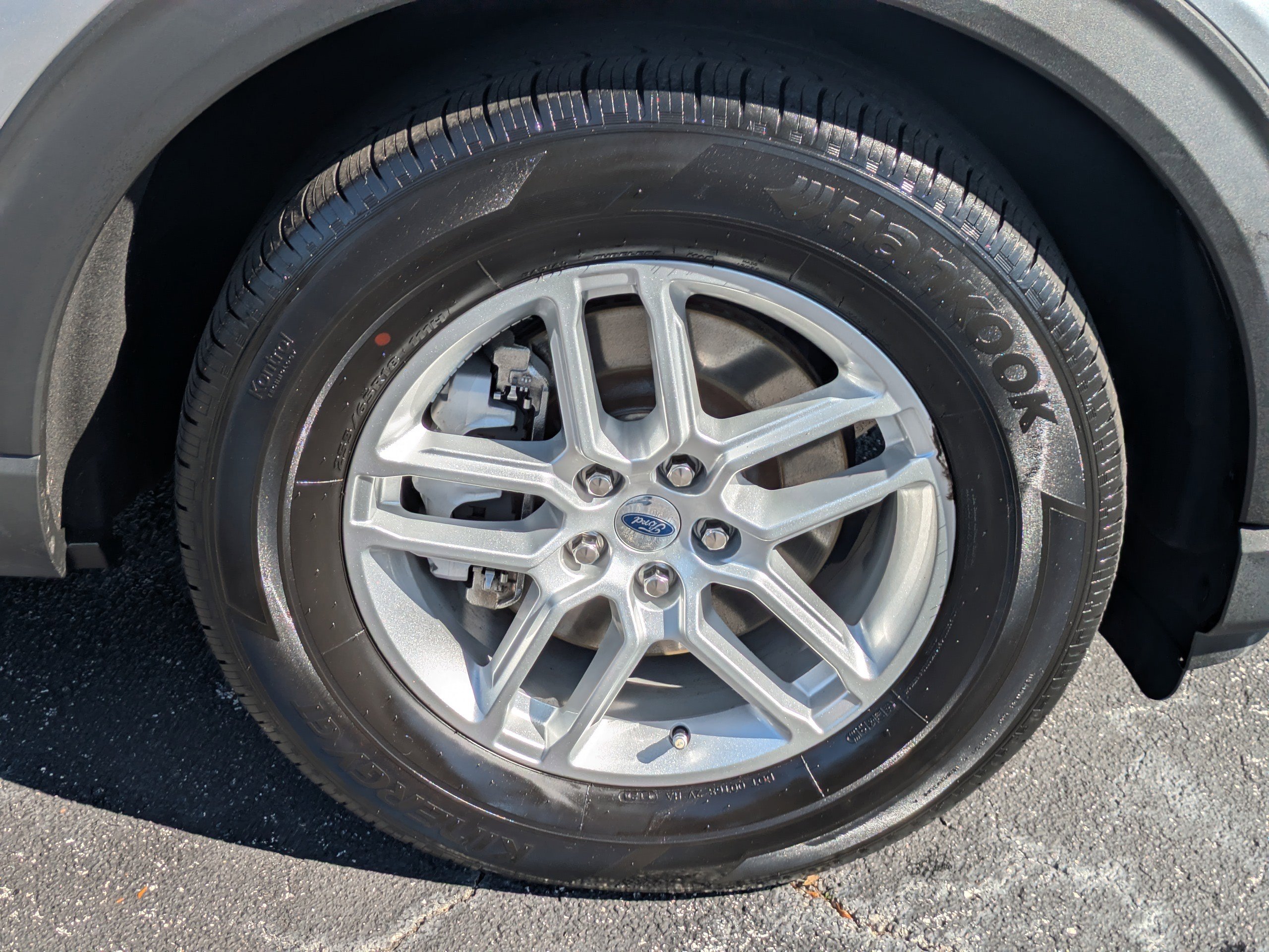 Used 2025 Ford Explorer Active image 11