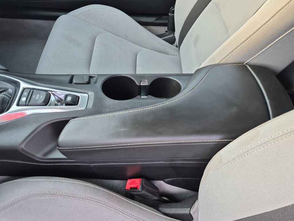 Used 2019 Chevrolet Camaro LT RWD image 20