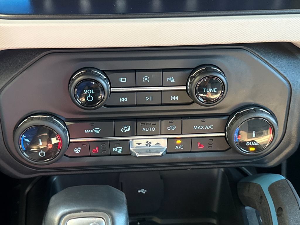 Used 2022 Ford Bronco Wildtrak AWD/4WD image 24