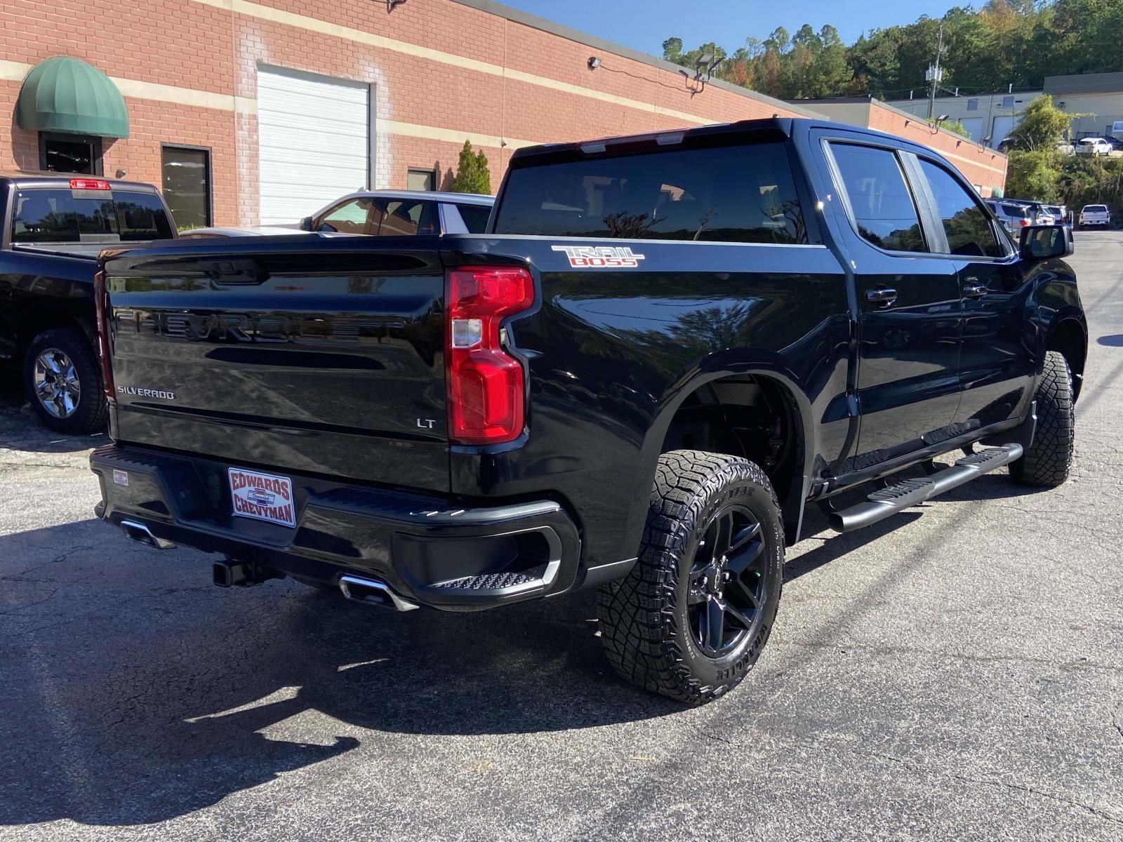 Certified 2024 Chevrolet Silverado 1500 LT Trail Boss image 19