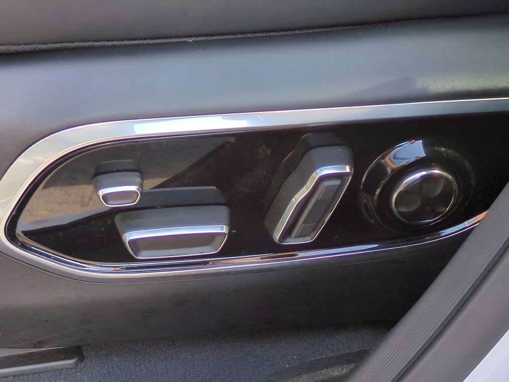 Used 2023 Jeep Grand Cherokee L Summit image 19