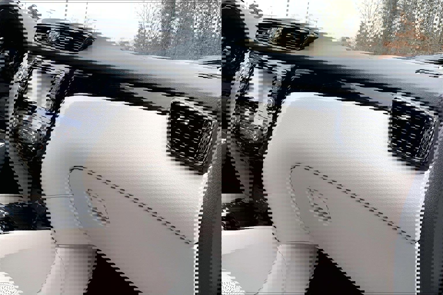 Used 2022 Nissan Rogue Sport SL image 18