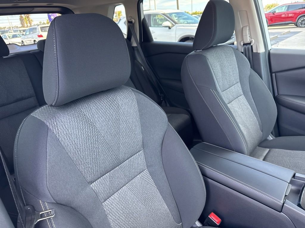 New 2026 Nissan Rogue SV FWD image 19