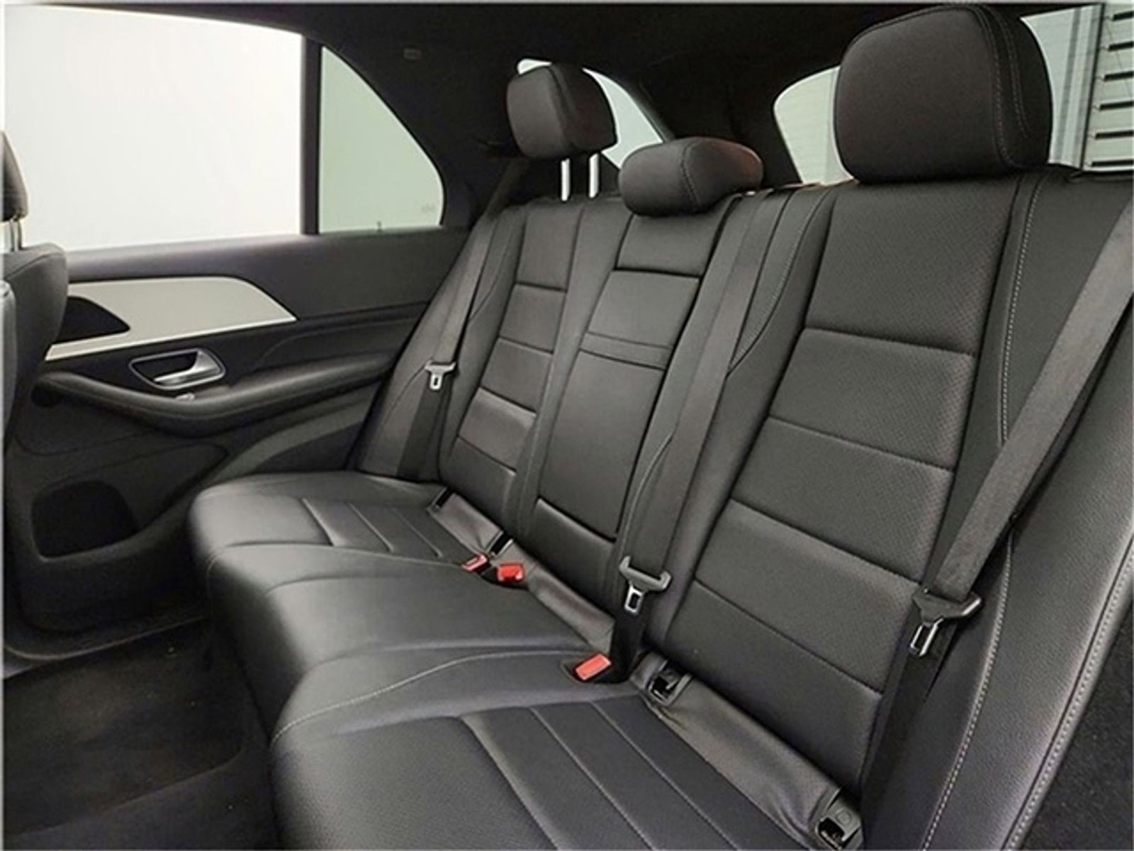 Used 2024 Mercedes-Benz GLE 350 4MATIC image 28